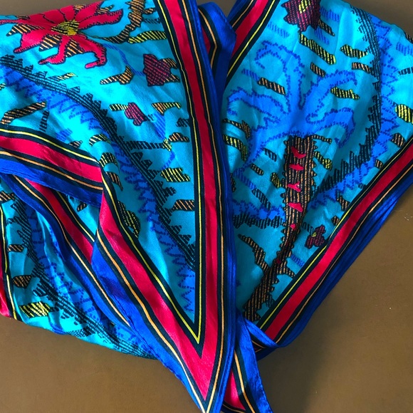 Oscar de la Renta silk scarf - Picture 3 of 4